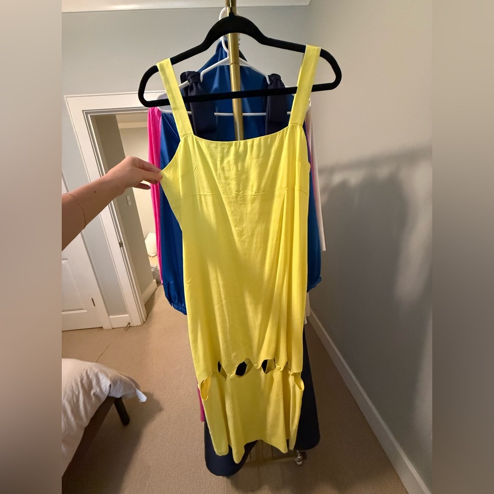 ANTONIO MELANI Yellow Sleeveless Cutout Midi Dress